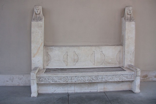 家有一老！亚当斯6投2中得4分6板4助2断2盖帽 有球商有经验太香了.